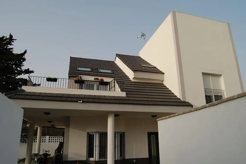 Chalet Con Piscina San Fernando