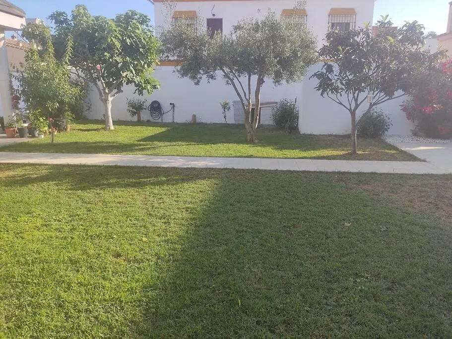 Holiday home Chalet Con Piscina San Fernando