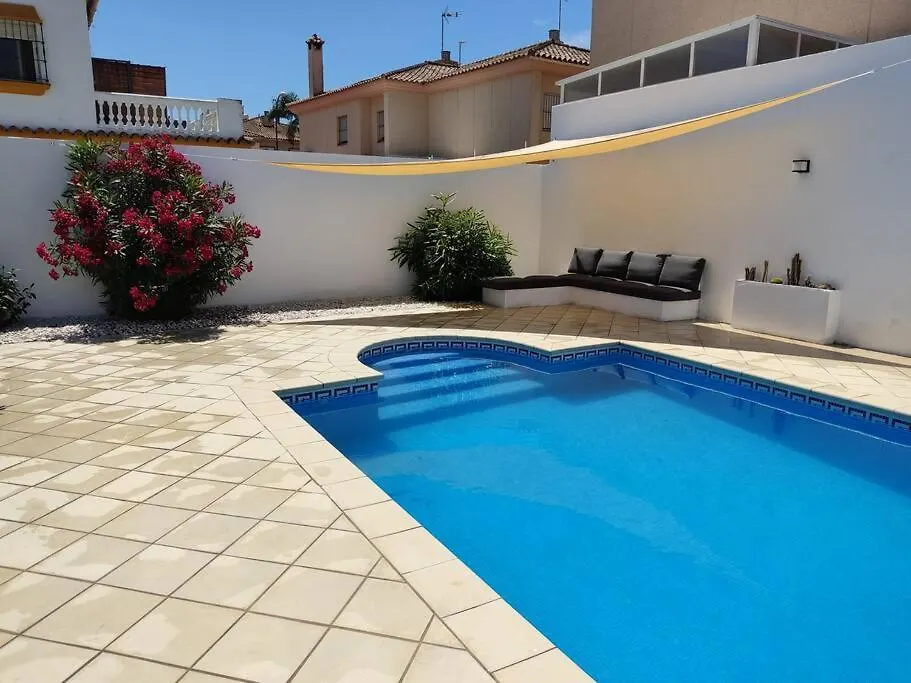Chalet Con Piscina San Fernando
